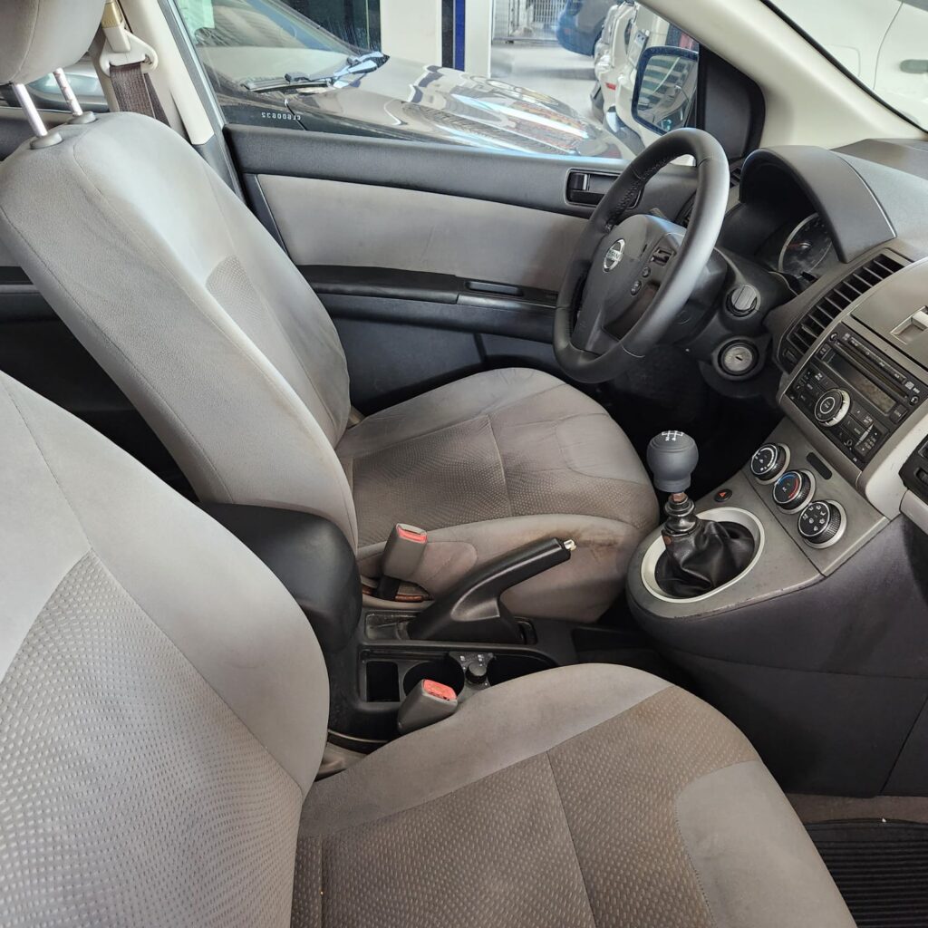 SENTRA 2.0 MT