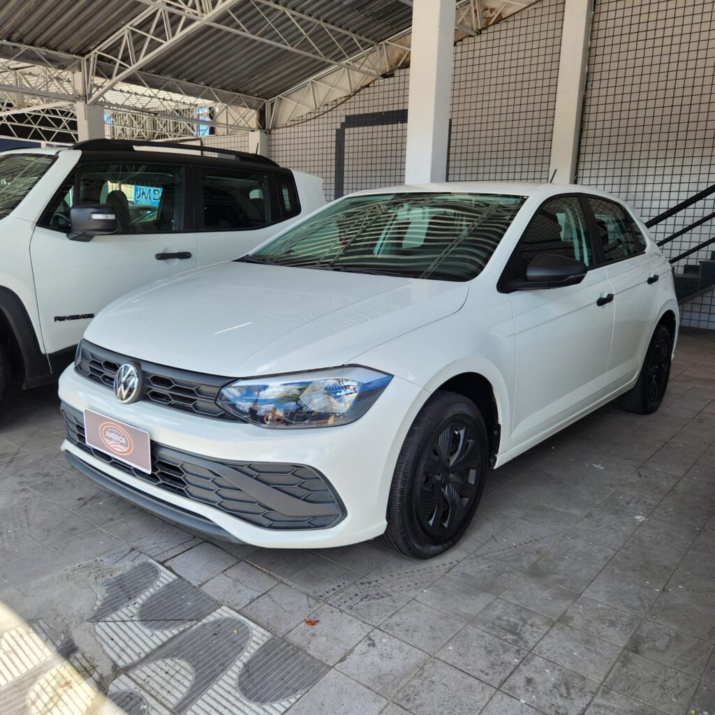 POLO TRACK