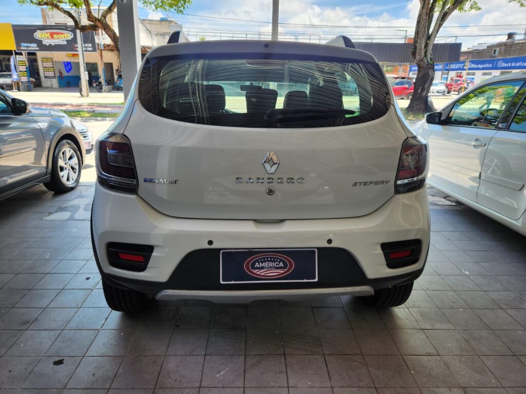 SANDERO STEPWAY 1.6