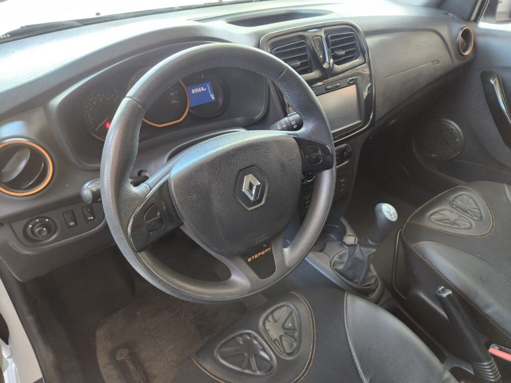 SANDERO STEPWAY 1.6