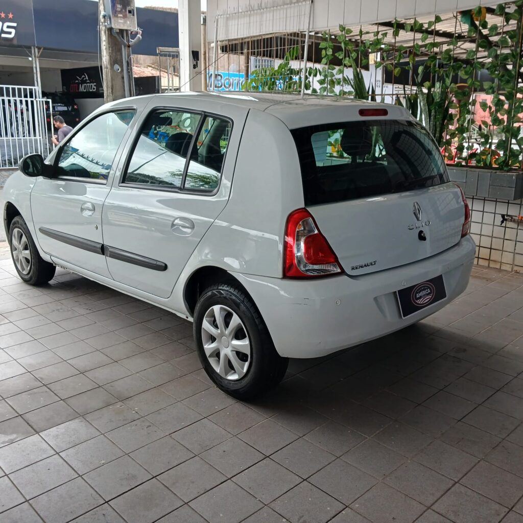 CLIO EXP 4P FLEX